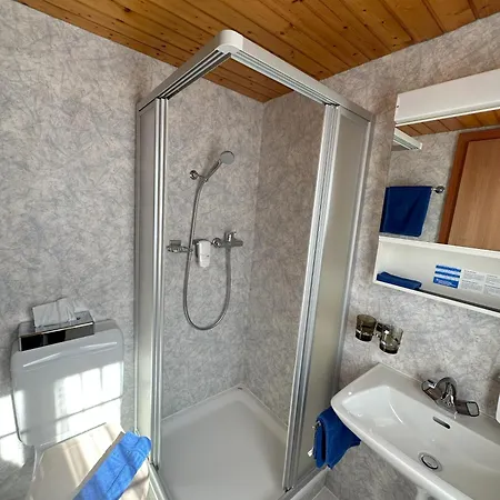 Veranstaltungshotel Jaegerheim * Ausserbinn