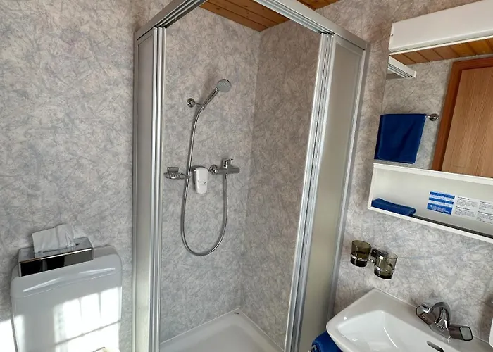 Veranstaltungshotel Jaegerheim * Ausserbinn