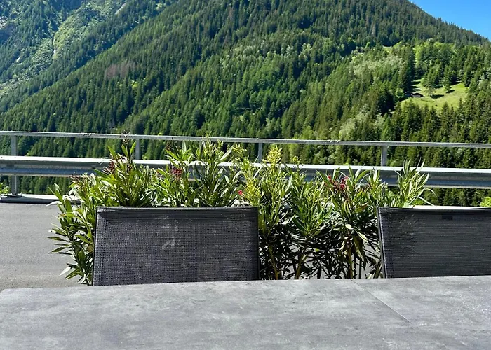 Veranstaltungshotel Jaegerheim Fogadó Ausserbinn