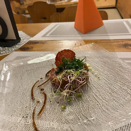 Jägerheim酒店 * Ausserbinn