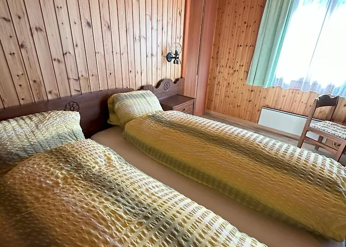 Värdshus Veranstaltungshotel Jaegerheim Ausserbinn